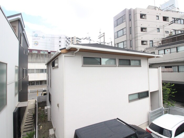 物件内観写真17　(室内からの展望)