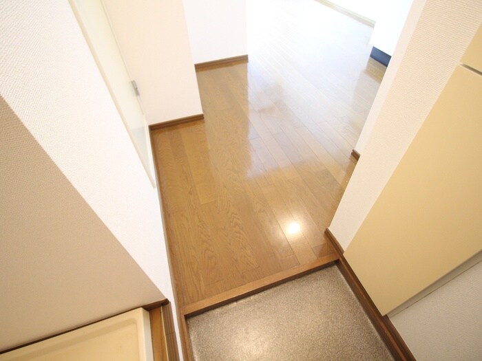物件内観写真21　(廊下)