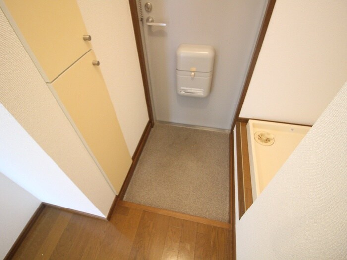 物件内観写真22　(玄関)