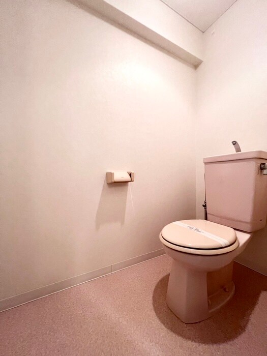 物件内観写真11　(トイレ)