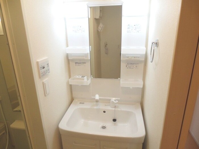 物件内観写真14　(洗面)