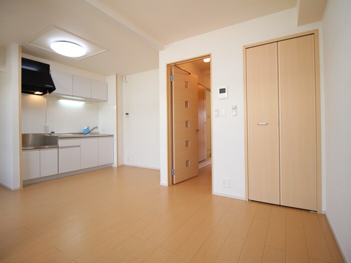 物件内観写真18　(内観写真)