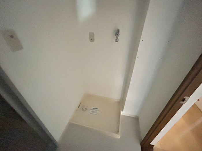 物件内観写真20　(洗濯機置場)