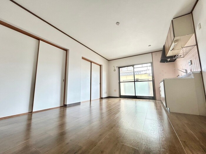 物件内観写真21　(居室)