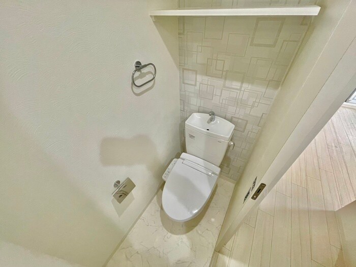 物件内観写真9　(トイレ)
