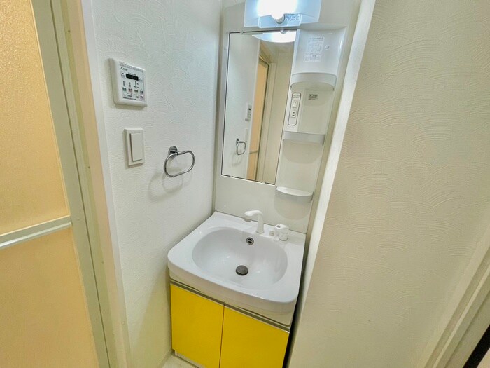 物件内観写真11　(洗面)