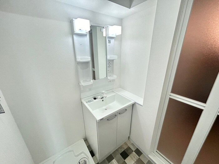 物件内観写真10　(洗面)