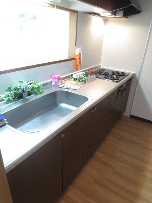 物件内観写真8　(キッチン)