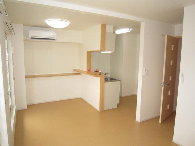 物件内観写真15　(居室)