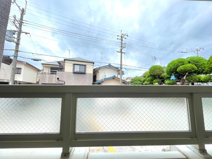 物件内観写真17　(室内からの展望)