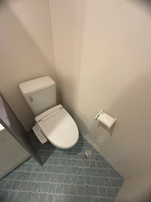 物件内観写真9　(トイレ)