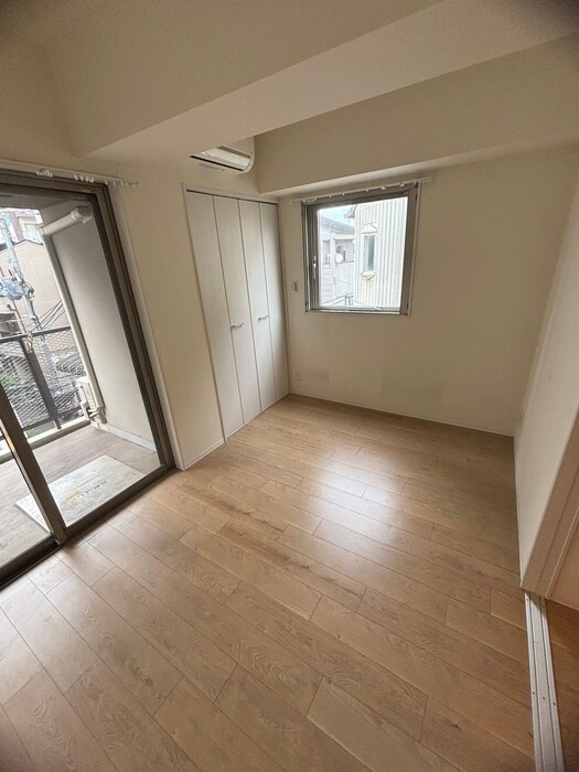 物件内観写真13　(居室)