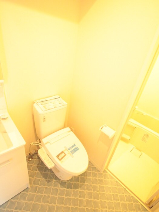 物件内観写真14　(トイレ)