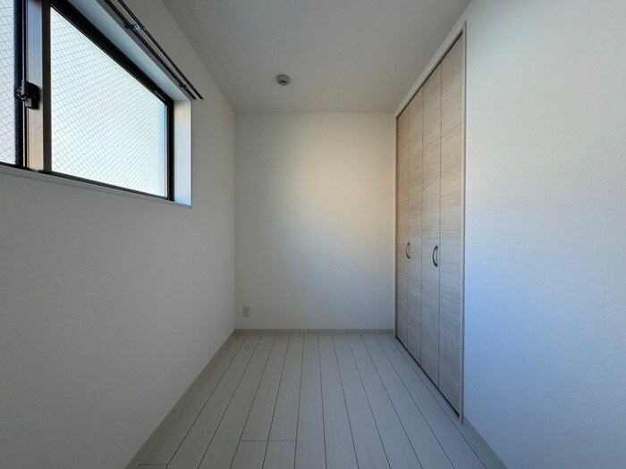 物件内観写真12　(居室)