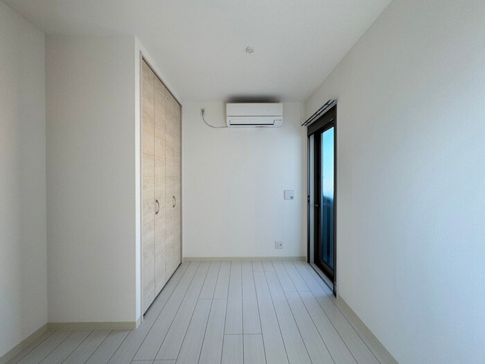 物件内観写真12　(居室)