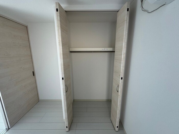物件内観写真15　(収納)