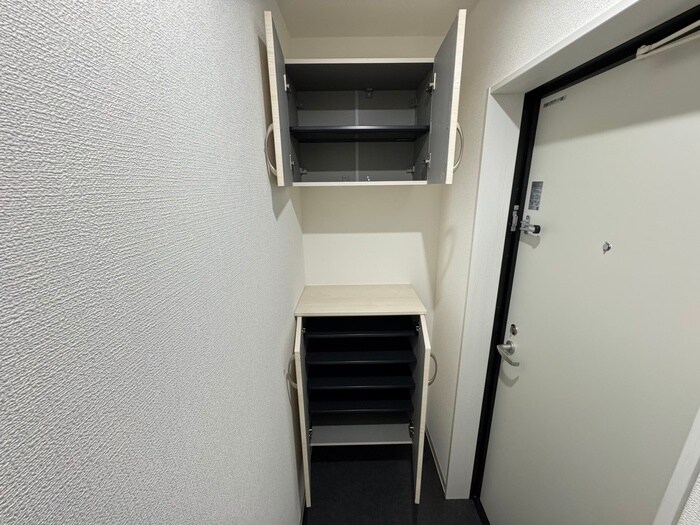 物件内観写真16　(靴箱)
