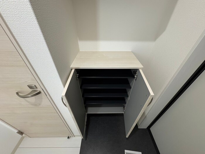 物件内観写真16　(靴箱)