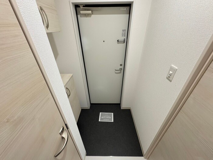 物件内観写真20　(玄関)