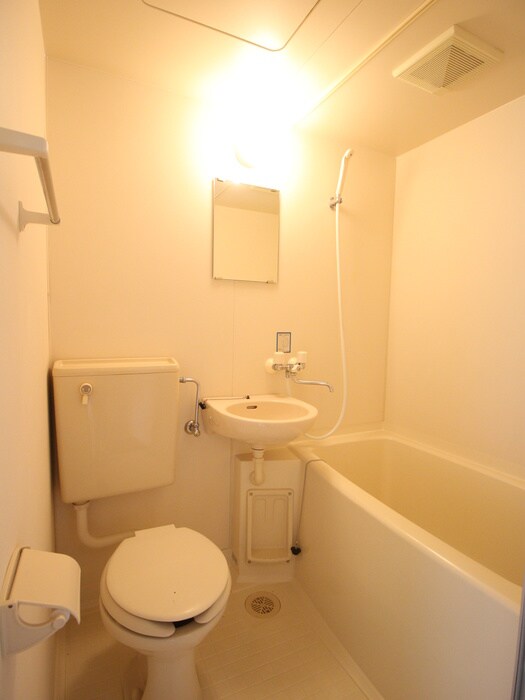 物件内観写真8　(バス／シャワールーム等)