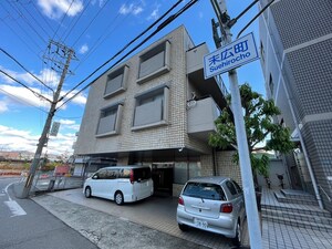 小西ビル外観写真