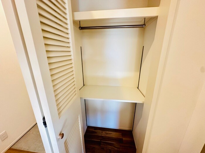 物件内観写真14　(収納)
