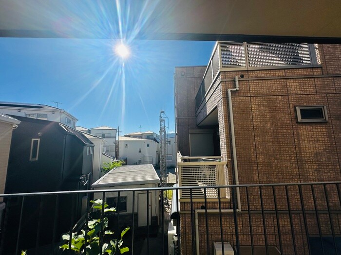 物件内観写真16　(室内からの展望)