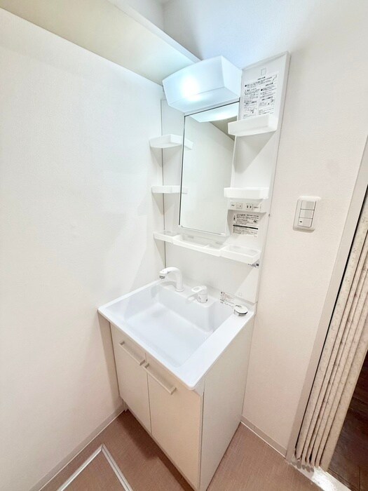 物件内観写真5　(洗面)