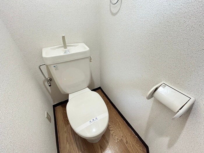 物件内観写真15　(トイレ)