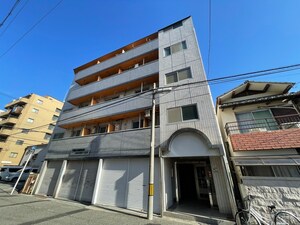 中之町ＴＫハイツ外観写真