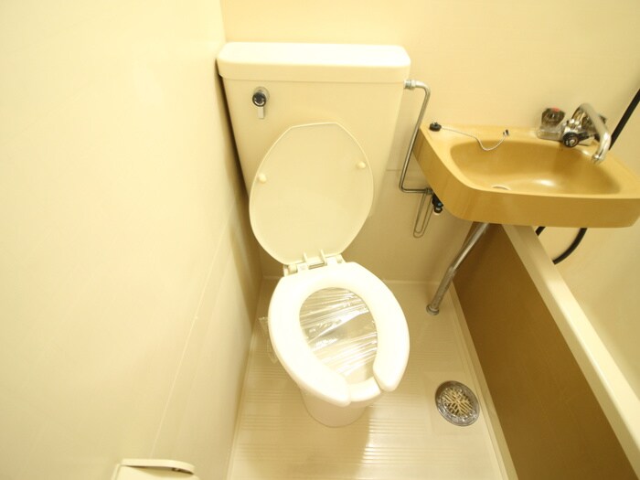 物件内観写真12　(トイレ)