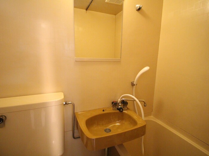 物件内観写真12　(洗面)