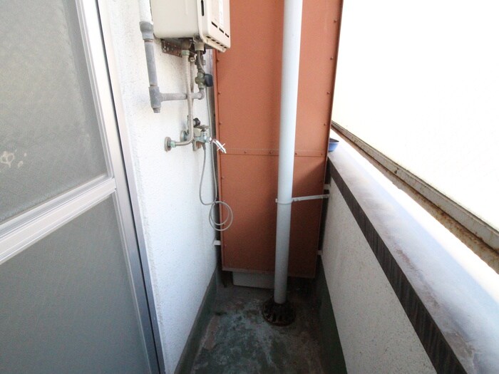 物件内観写真20　(洗濯機置場)