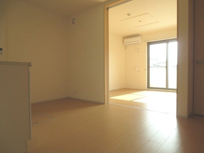 物件内観写真11　(居室)