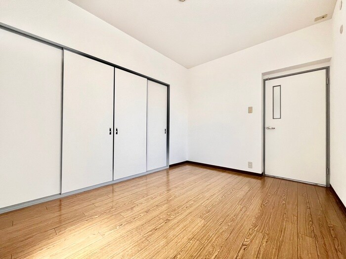 物件内観写真18　(居室)