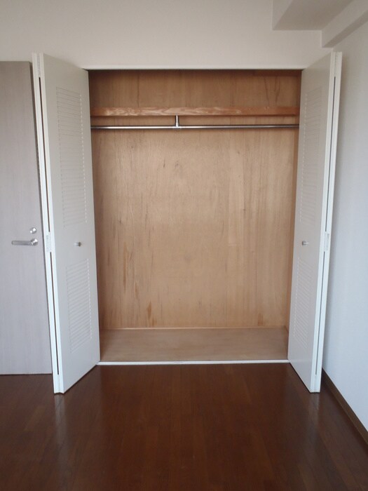 物件内観写真10　(収納)