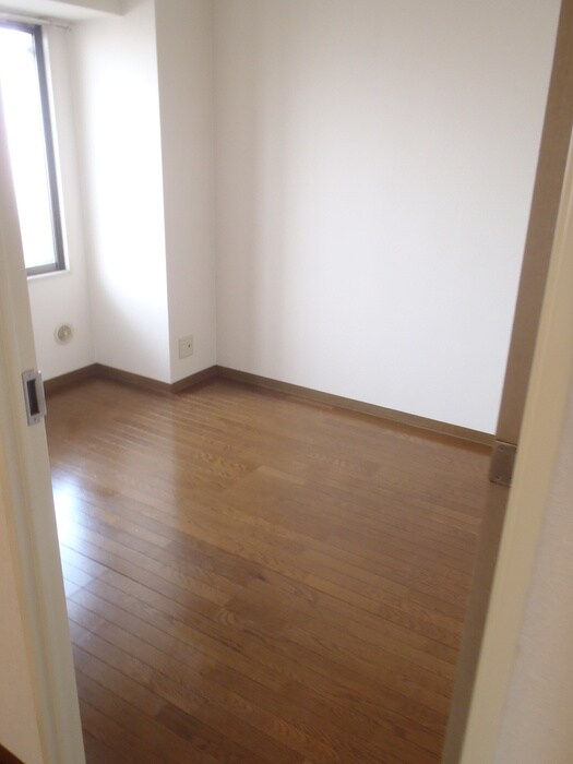 物件内観写真11　(居室)