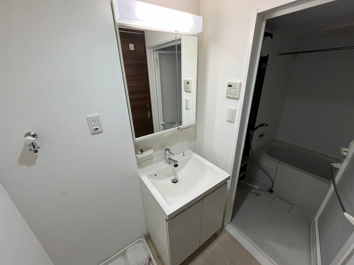 物件内観写真10　(洗面)