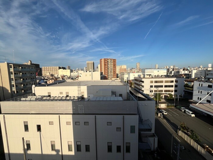 物件内観写真16　(室内からの展望)