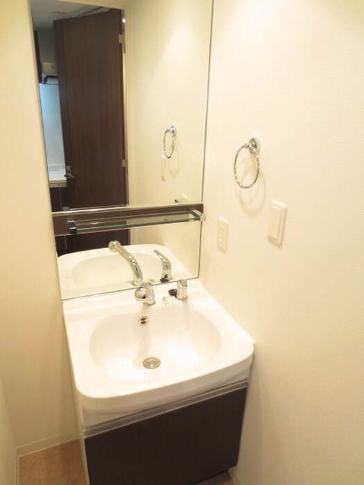 物件内観写真11　(洗面)