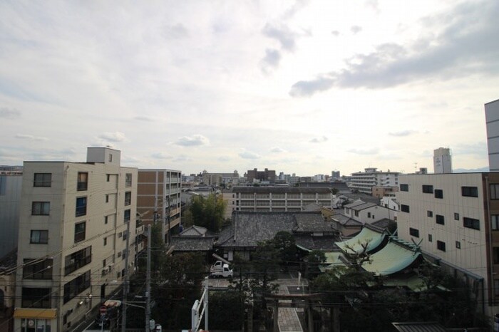 物件内観写真22　(室内からの展望)