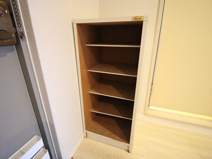 物件内観写真17　(靴箱)