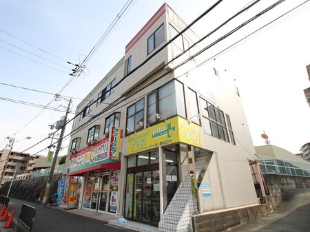 ハタデン山田西ビル外観写真