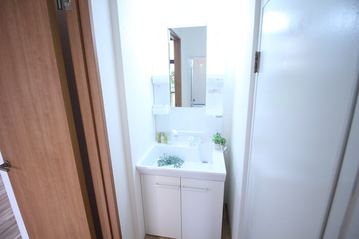 物件内観写真14　(洗面)