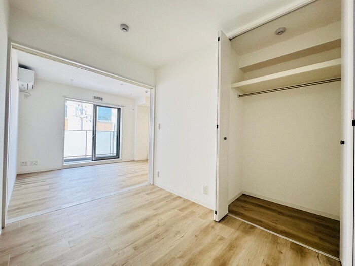 物件内観写真8　(居室)