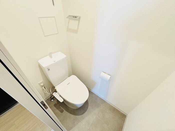 物件内観写真11　(トイレ)