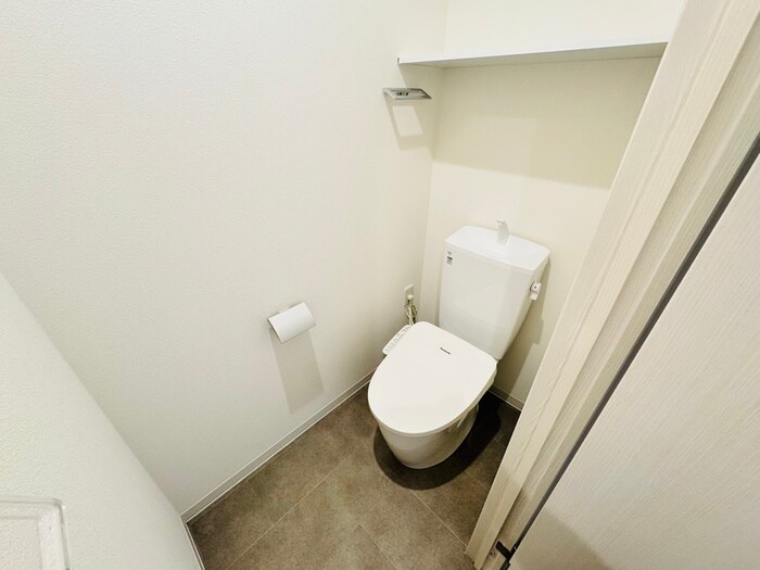 物件内観写真11　(トイレ)