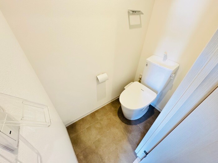 物件内観写真11　(トイレ)