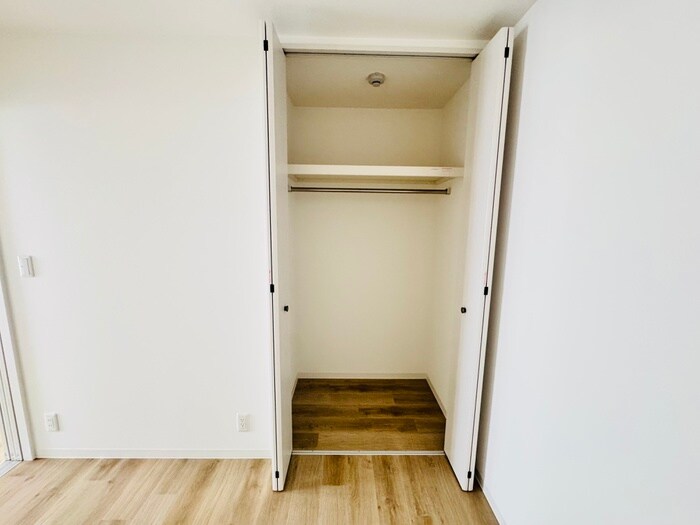 物件内観写真13　(収納)