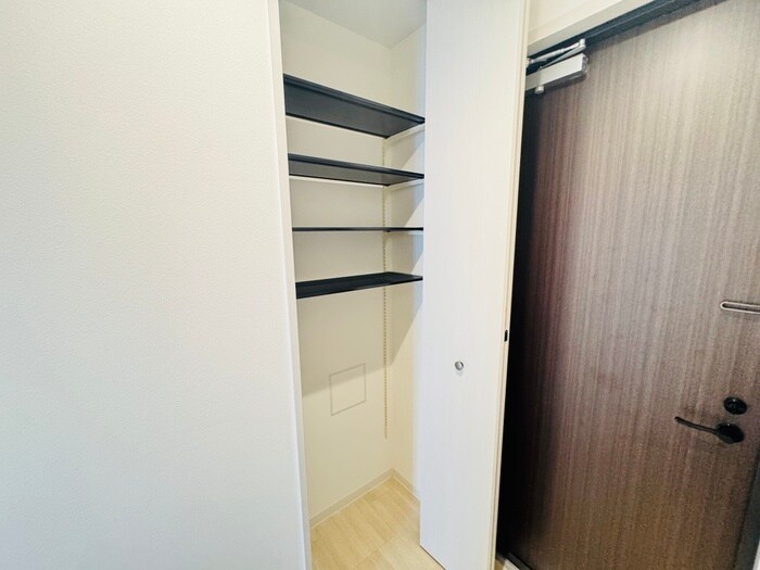 物件内観写真16　(靴箱)